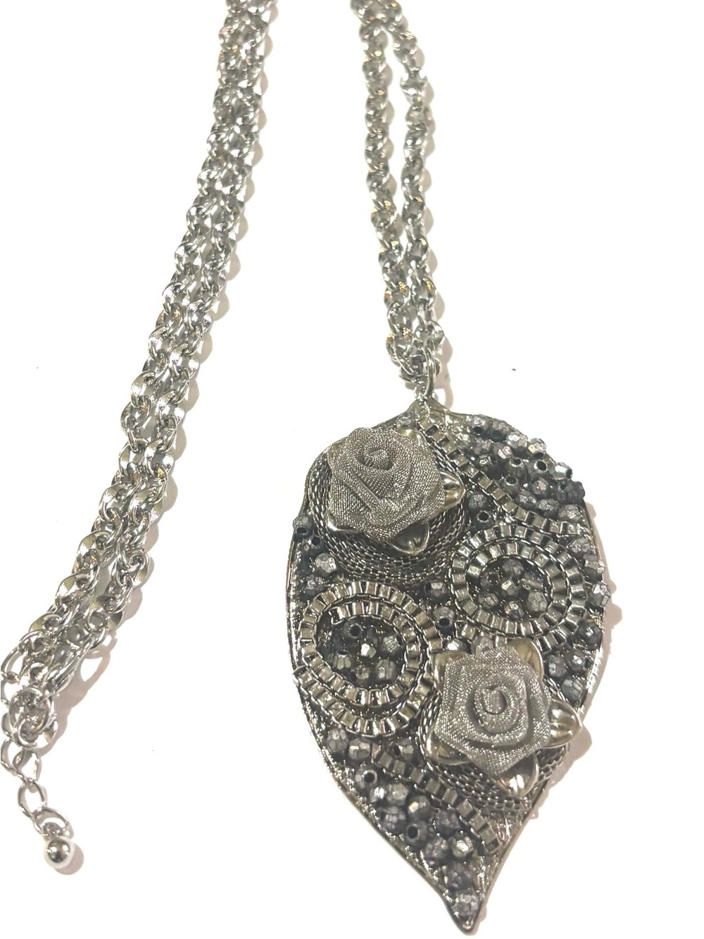 Vintage Silver Floral Leaf Pendant Necklace